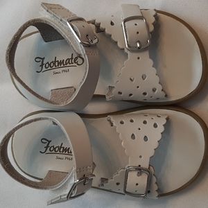 Footmates Ariel Sandal Size 6 White EUC